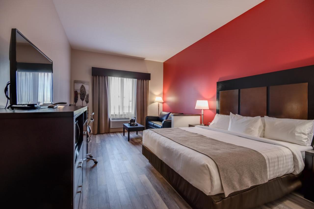 Econo Lodge Inn & Suites Saint Apollinaire Exteriör bild
