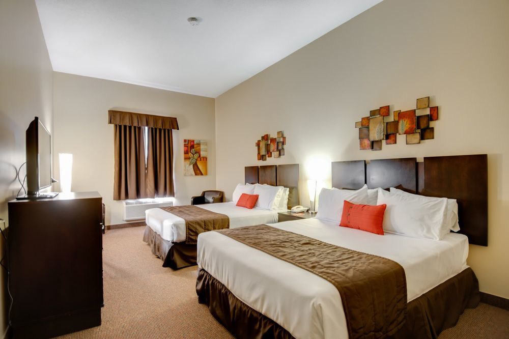 Econo Lodge Inn & Suites Saint Apollinaire Exteriör bild